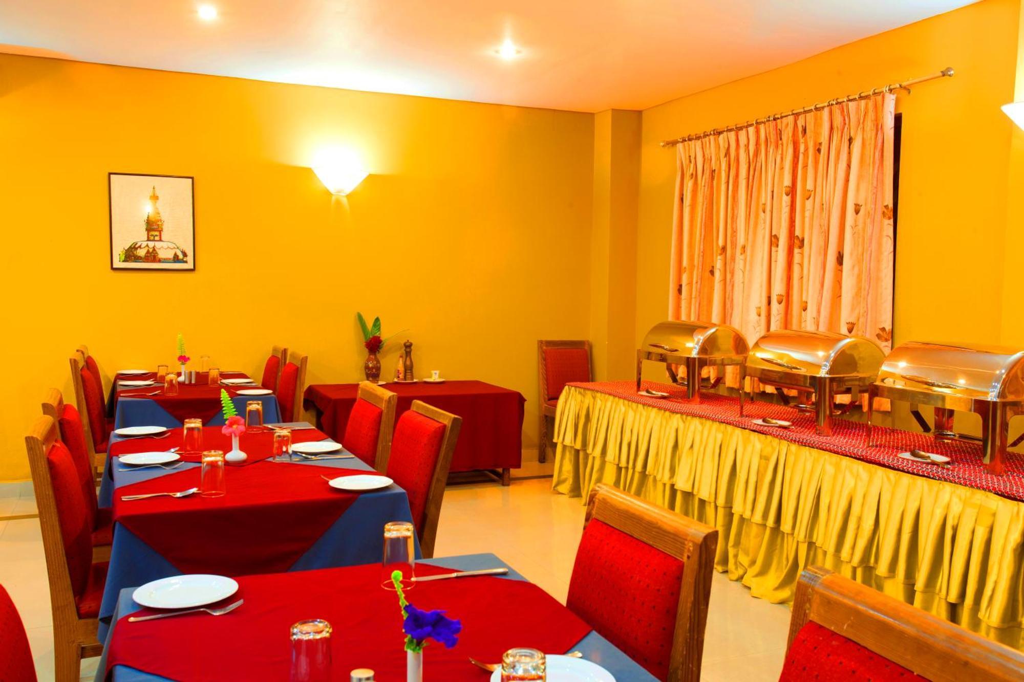Royal Astoria Hotel Katmandu Kültér fotó