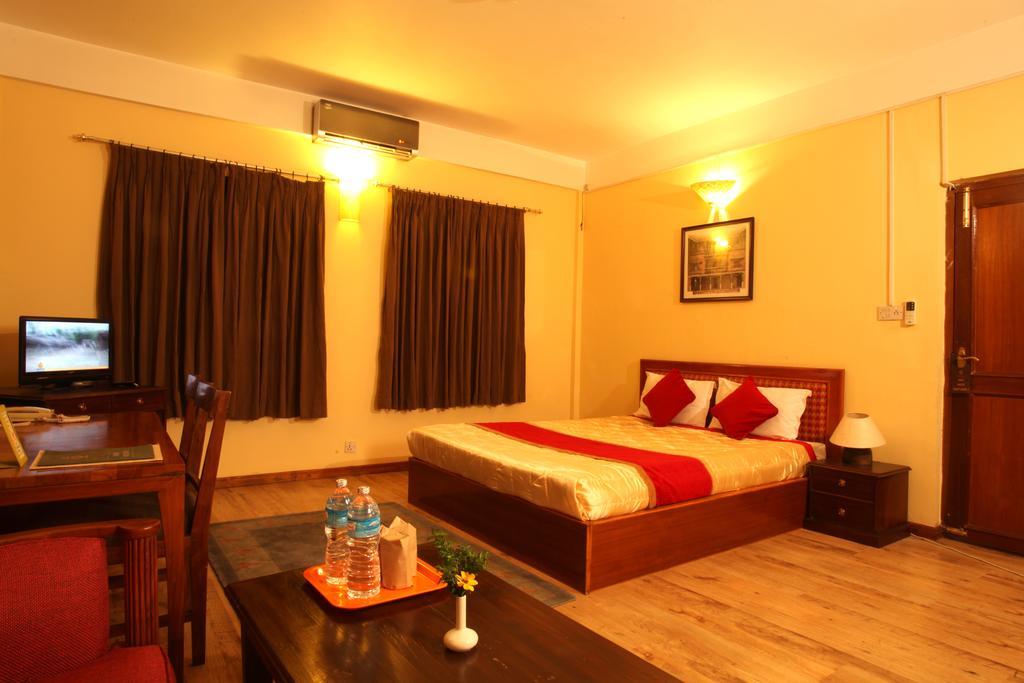 Royal Astoria Hotel Katmandu Kültér fotó