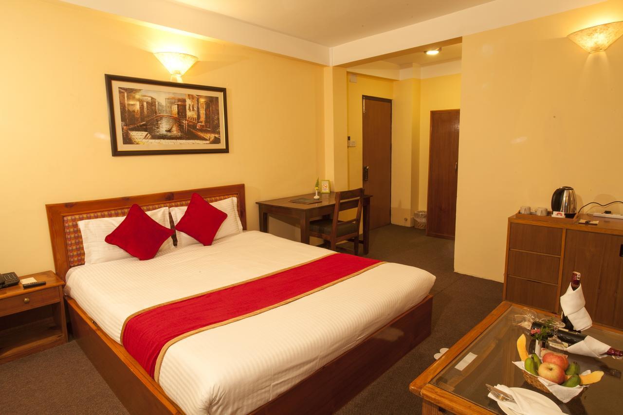 Royal Astoria Hotel Katmandu Szoba fotó